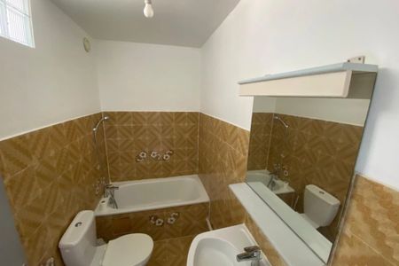 Studio terrasse lumineux en dernier étage - Photo 5