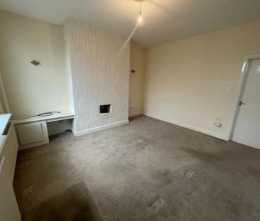 2 bedroom house to rent - Photo 1