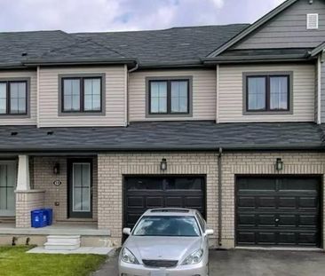 For Lease - 10 Bradshaw Drive, Hamilton, Ontario - Photo 2