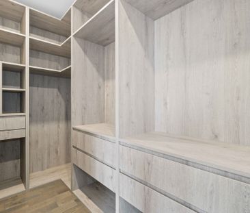 For Lease - 16 Melville Drive, Barrhaven, Ontario - Photo 1