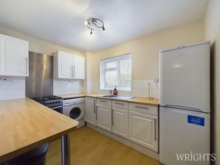 1 bedroom Apartment - THE COPPINS, WELWYN GARDEN CITY - Photo 4