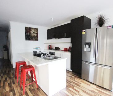 41 Whitebark Street, Wollert, Vic 3750 - Photo 5