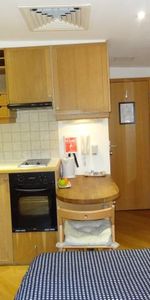 BILLS INCLUDED - Self-contained Studio Apartment in Bloomsbury, London WC1H - Photo 3