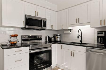 For Lease - 355 SANDRINGHAM Crescent Unit# 53, London South, Ontario - Photo 3