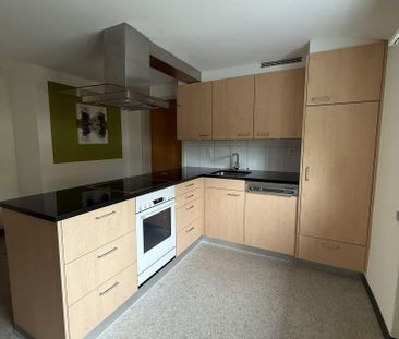Wohnen im Grünen - gepflegte 3.5-Zimmerwohnung in Trüllikon - Photo 2