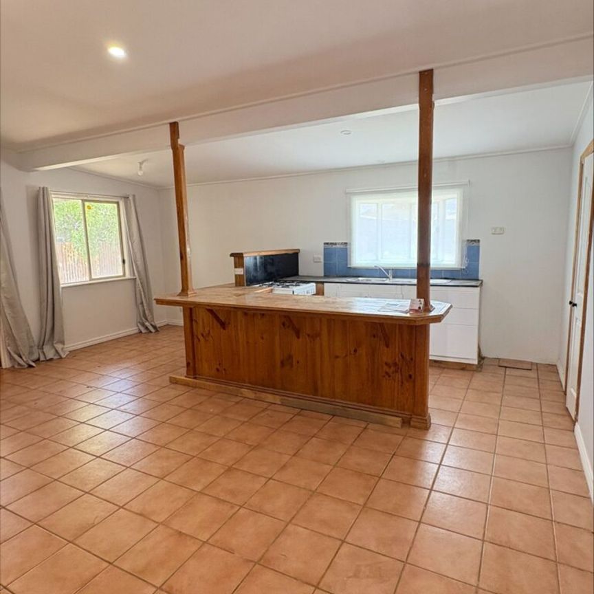 Space, access, and comfort! - Photo 1