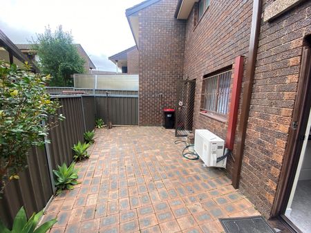 Great location - Photo 3