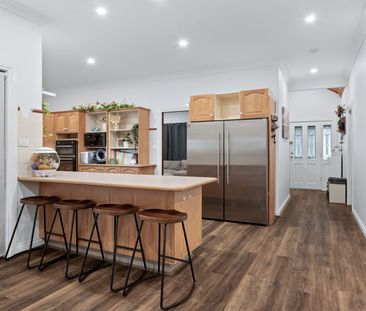 Home For Rent - Photo 3