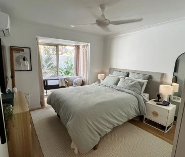 Spacious 3-Bed Townhouse in Prime Biggera Waters Location with Reso... - Photo 4