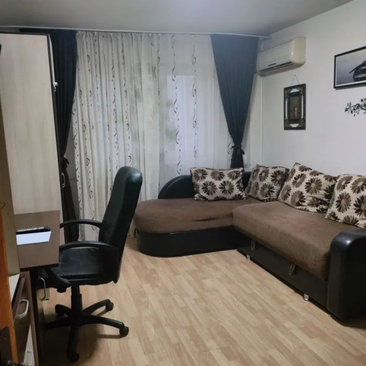 Proprietar închiriez apartament cu doua camere in zona Teiul Doamnei - Photo 1