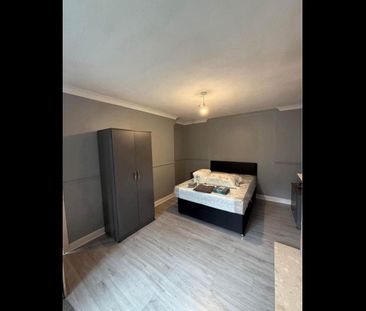 Room in a Shared House, Gordon Road, B17 - Photo 3