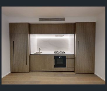 Luxe Living At The Park House - Photo 6