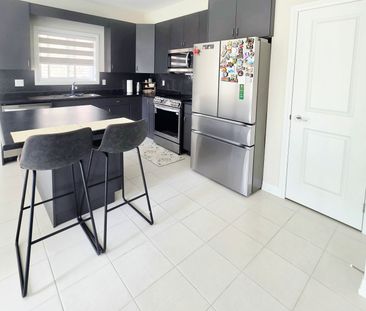 For Lease - 819 Bradford Avenue, Fort Erie, Ontario - Photo 2
