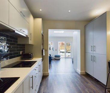 1 bedroom house of multiple occupation to rent - Photo 6