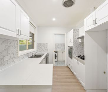 SPACIOUS FAMILY 4 BEDROOM HOME - Photo 1