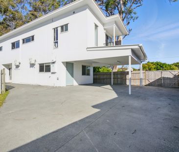 34, Jillian Place, QLD, Wynnum West - Photo 2