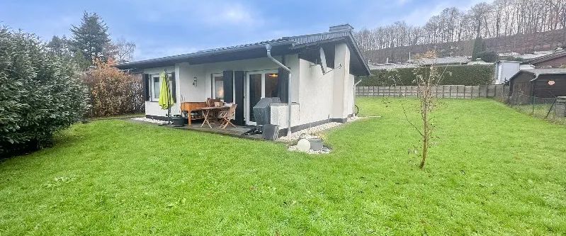 Nur für 1 Person! Schnuckeliger Bungalow in ruhiger Lage mit Garten - ca. 10 Min. bis A3! - Foto 1