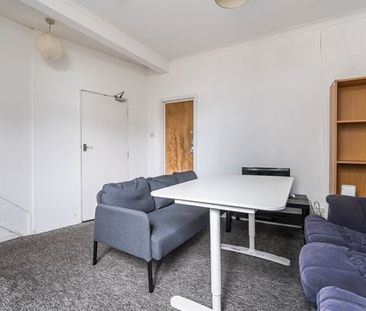 5 bedroom house to rent - Photo 4