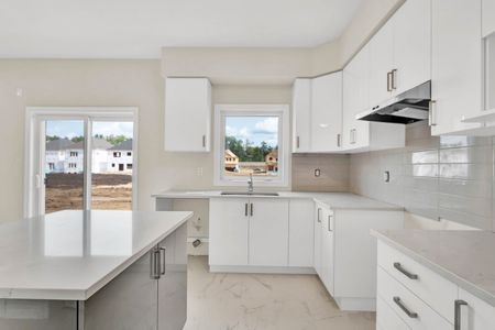 For Lease - 230 Beechwood Forest Lane, Gravenhurst, Ontario - Photo 5