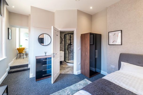 Studio to rent - Photo 1