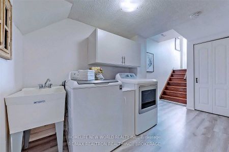 For Lease - 66 Stonehill Court, Toronto, Ontario - Photo 5