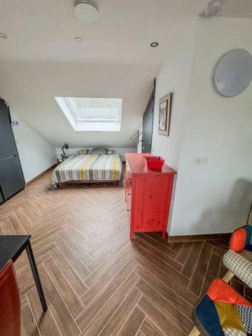 Gerenoveerde & bemeubelde studio te huur in centrum Leuven - Photo 5