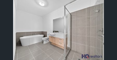 Brand New Stylish Family Living in Melton South - Photo 4