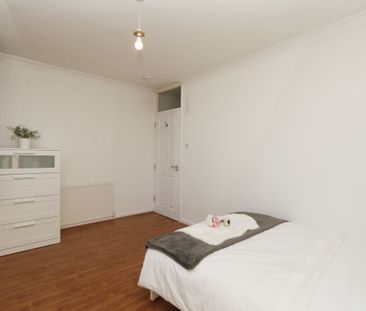 Albion Drive - Photo 6