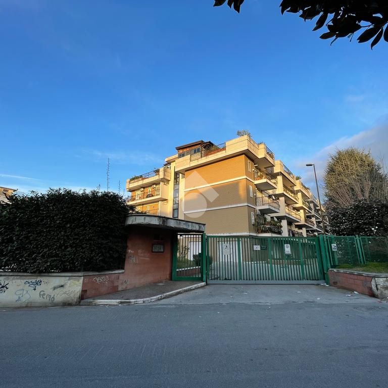 Trilocale in affitto - Photo 1