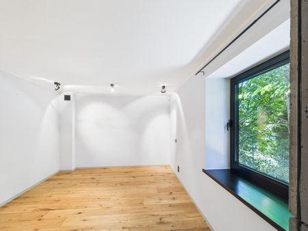 Blisko centrum, pośród zieleni. - Photo 5