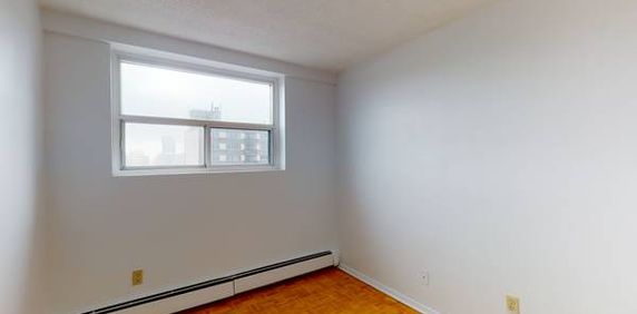 Centretown | 2-Bedroom Apartment | All-Inclusive Rent | April 1 - Photo 2