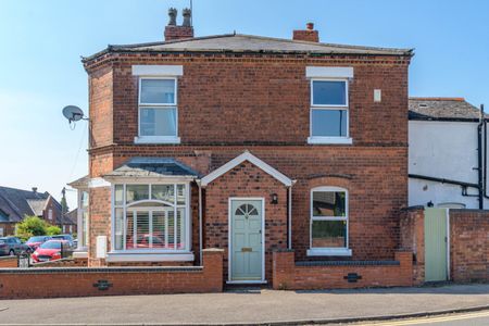 2 bed end of terrace house to rent in Wood Lane, Harborne, B17 - Photo 2