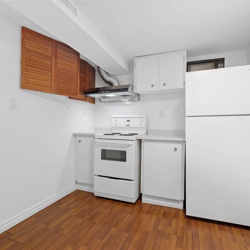 For Lease - 714 Grandview Drive Unit# Lower, Oshawa, Ontario - Photo 1