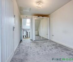 3 BEDROOM House - Semi-Detached - Photo 3