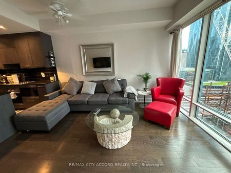 For Lease - 8 The Esplanade N/A Unit# 1703, Toronto, Ontario - Photo 4