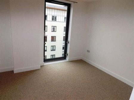 Invicta, Bristol Harbourside - Photo 3