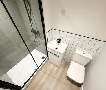 2 bed flat to rent in Sheffield Road, Barnsley, S70 - Photo 6