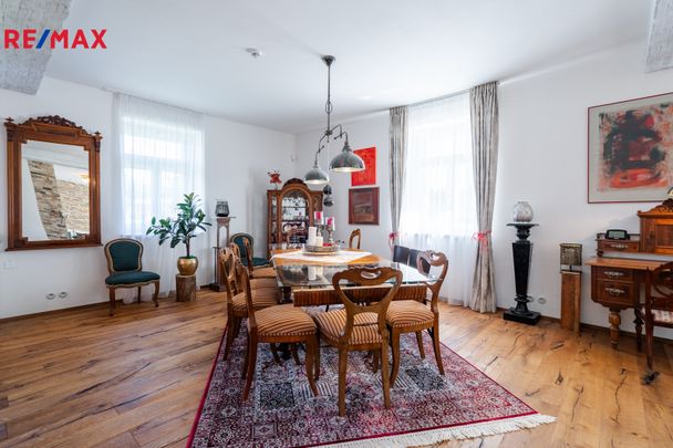 Pronájem domu 310 m², Bobrůvka - Fotografie 1