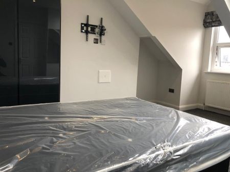 6 Brudenell Street, Leeds, LS6 1HJ - Photo 3