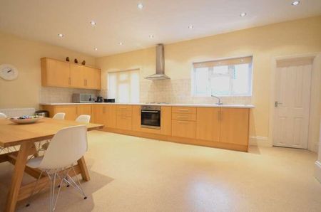 Station Road East, Oxted, RH8 - Photo 3