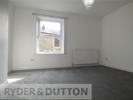 2 bedroom terraced house to rent - Photo 2