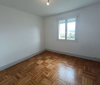 À louer / Appartement F4 / BESANCON QUARTIER MONTRAPON 4 Place Colette - Photo 2