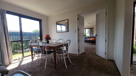 Secure, Close to Town - Fenton Park - Photo 4