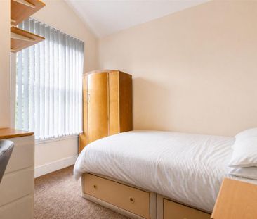 5 bedroom house to rent - Photo 3