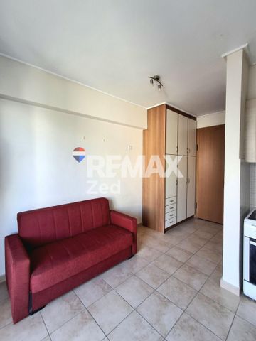 Ενοικίαση κατοικίας, 25 τ.μ., Πειραιάς, 450 € - Photo 3