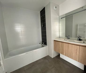 Location Appartement 3 pièces 60m² BASSENS 33530 - Photo 3