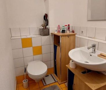 Helle 1-Raumwohnung mit großem Balkon ab 01.02.26 - Foto 1