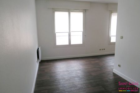 RARE à Poissy Beau F2 Au coeur du centre..., - Photo 5