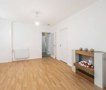 2 bedroom semi-detached bungalow to rent - Photo 1