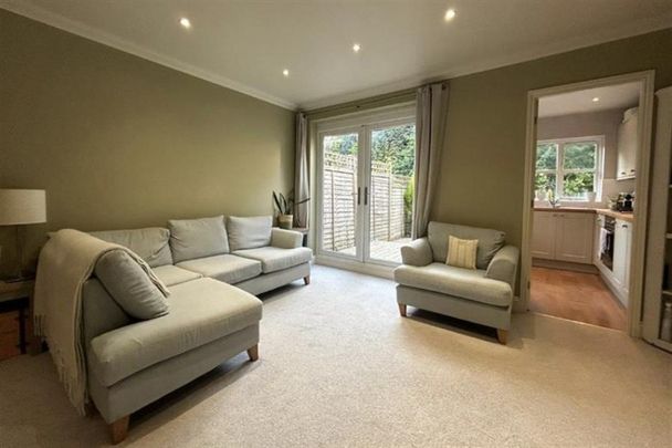 2 Bedroom Terraced To Let - Photo 1